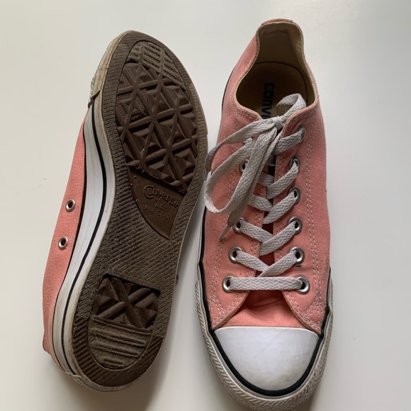 Converse - Picture 2 of 5